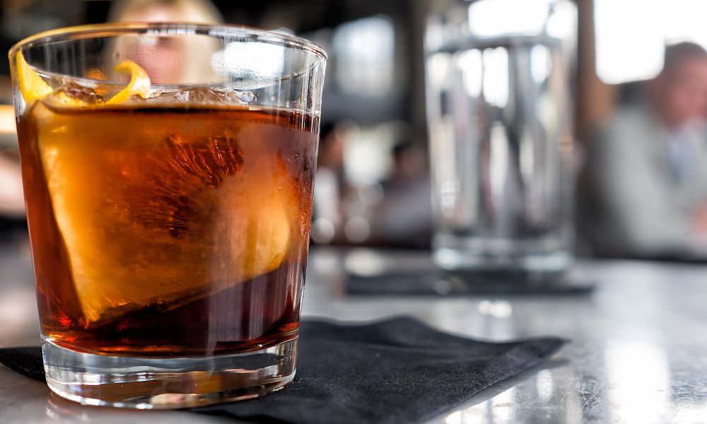 3 Ways Cocktail Napkins Can Help Promote Your Bar